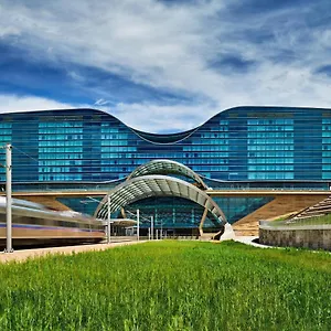 The Westin International Airport Отель Денвер